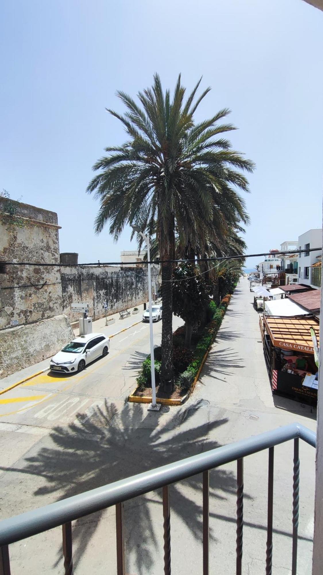 Hostal Jadraza Hotel Zahara de los Atunes Exterior photo